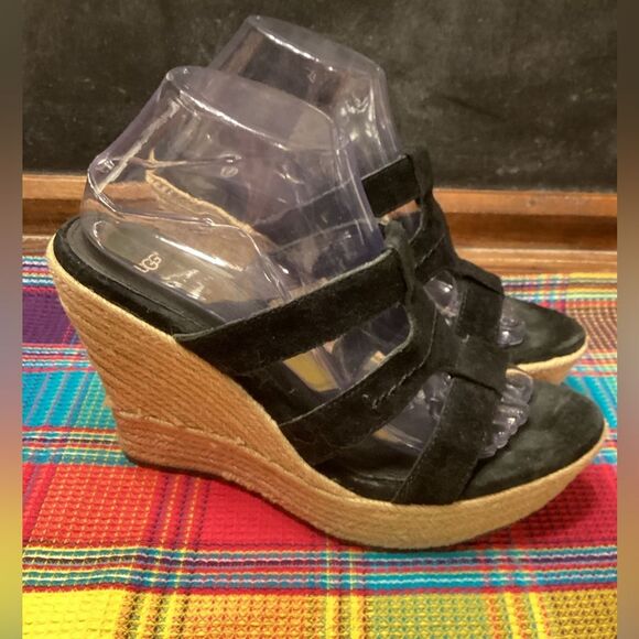Ugg Black High Heeled Slip on Leather Sandals Braided Jute Covered Heels Sz 9 - Picture 1 of 16